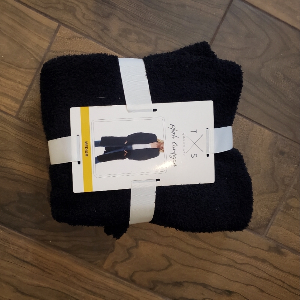 Womens NWT Black Thread & Supply Plush Black Cardigan Sweater Size Medium